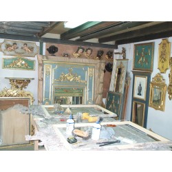 Boiserie de madera louis XVI Larga gris